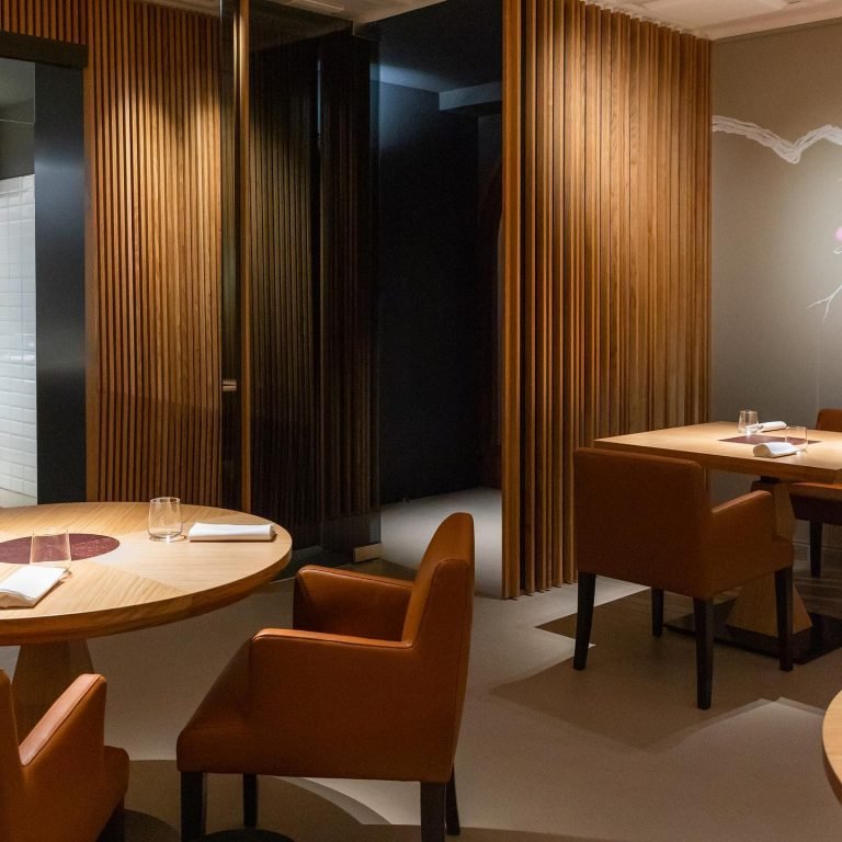 Opera bao ramen bar 09 768x768