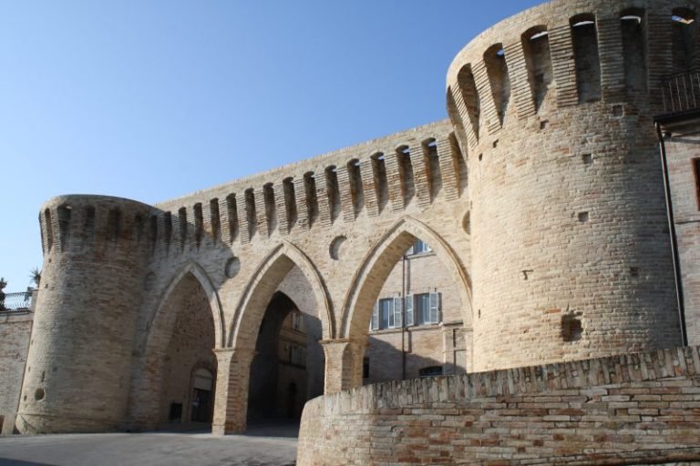 Casafaro Petritoli  768x512