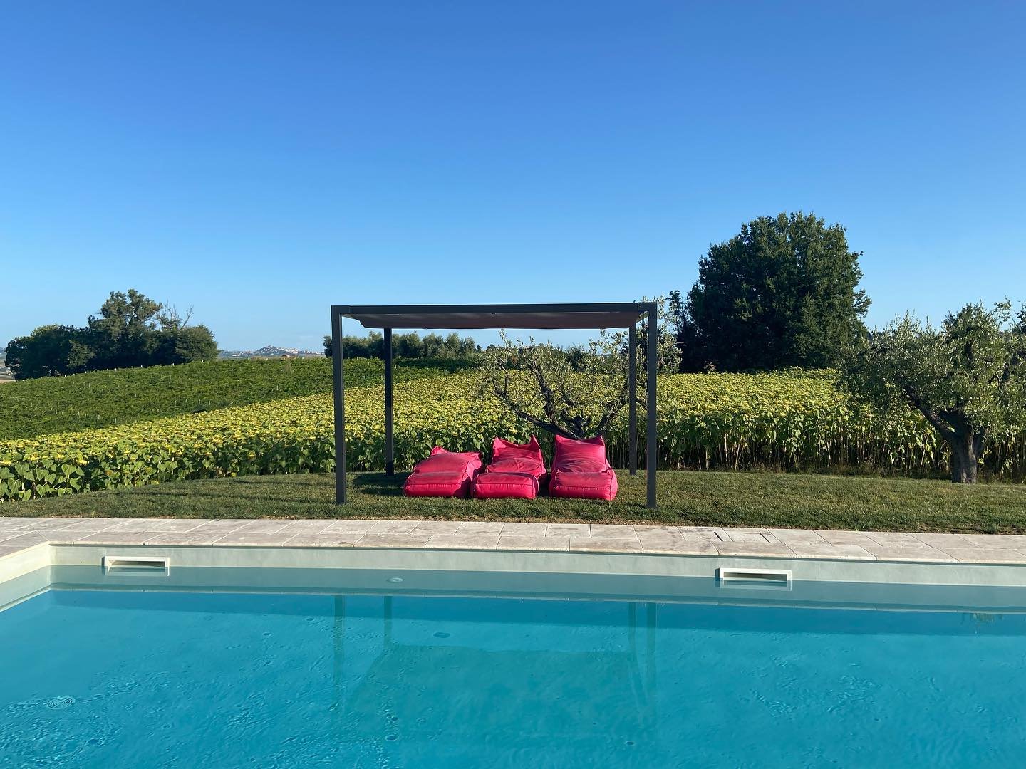 Casafaro Petritoli swimmingpool 03