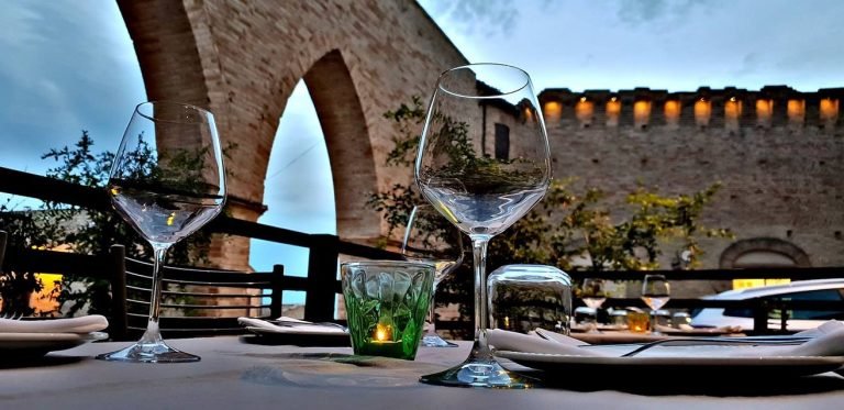 RISTORANTE RE SQUARCHIO 01 768x373