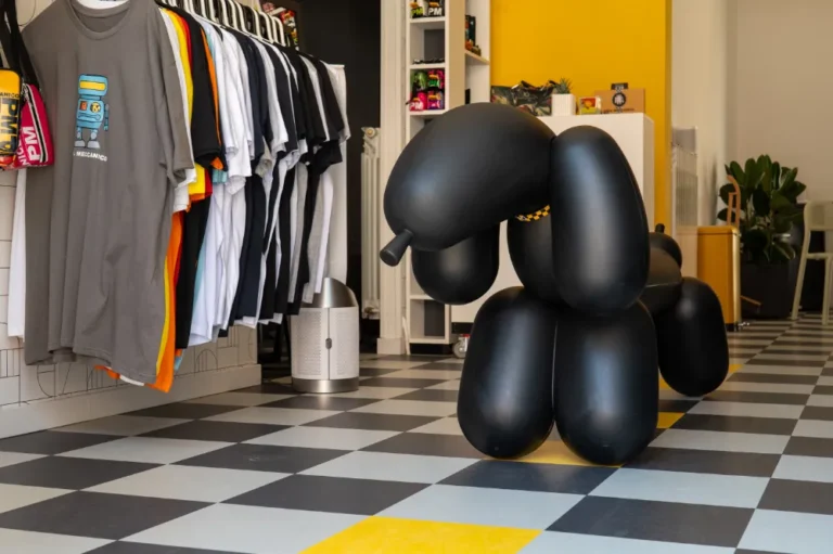 Paul Meccanico paulino in new store 768x511