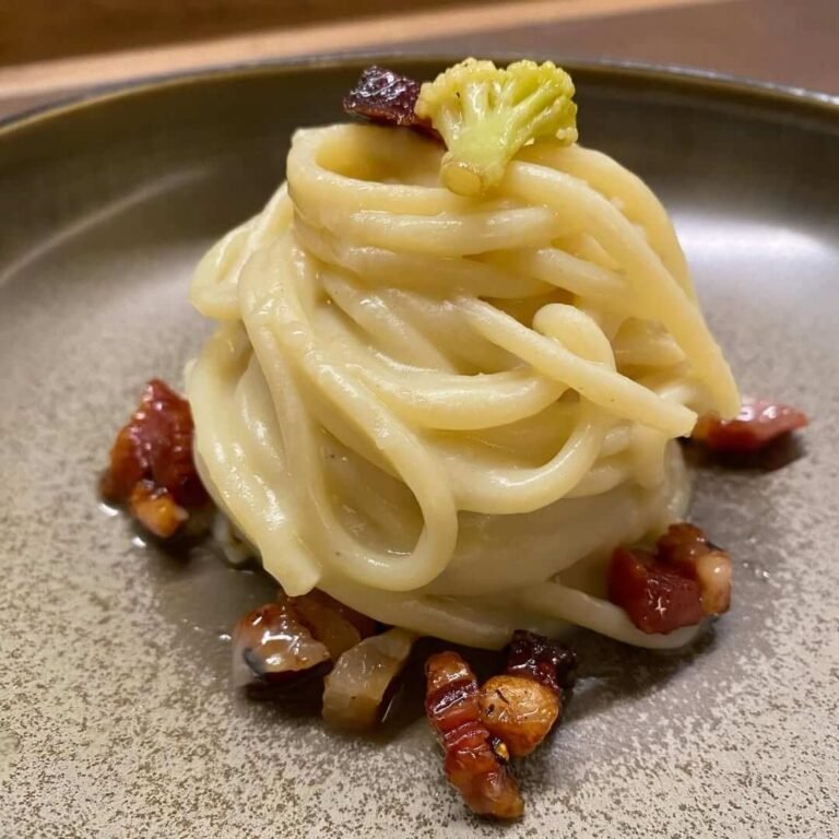 spaghettone broccoli guanciale 768x768